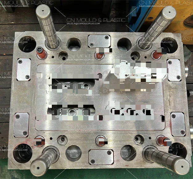 Process for LSR + Thermoplastic